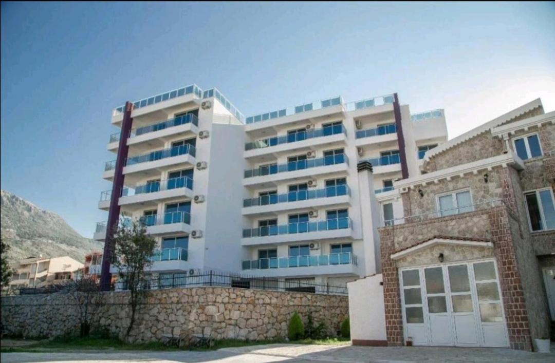 Riki Dream Apartment Dobra Voda Exterior photo